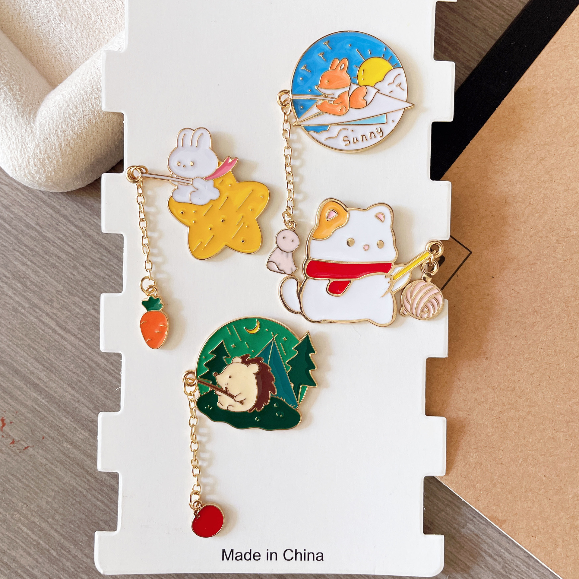 7g Weight Brooches Classification Daily Occasion Zinc alloy Material Animal Pattern Unisex Gender Plating Design Cartoon Style, Cute Style Cartoon Style Cute Pin Animal Zinc Alloy Plating Unisex Brooches 1