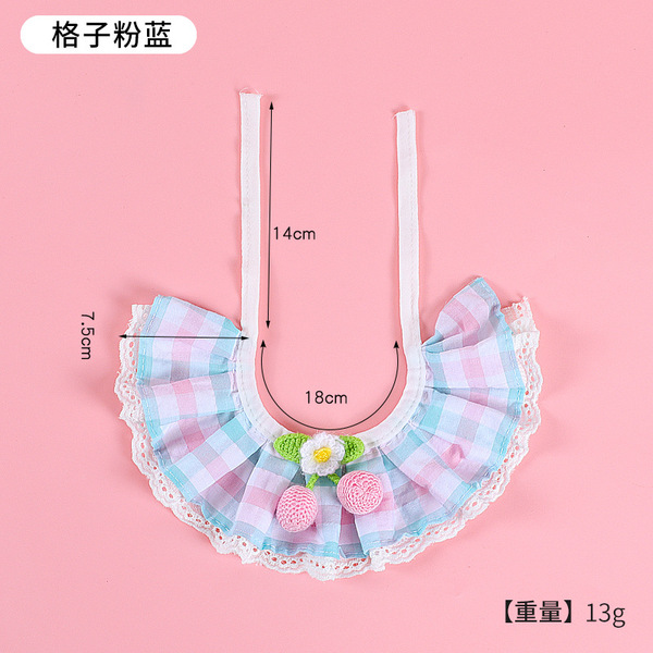 Eating bib with bow