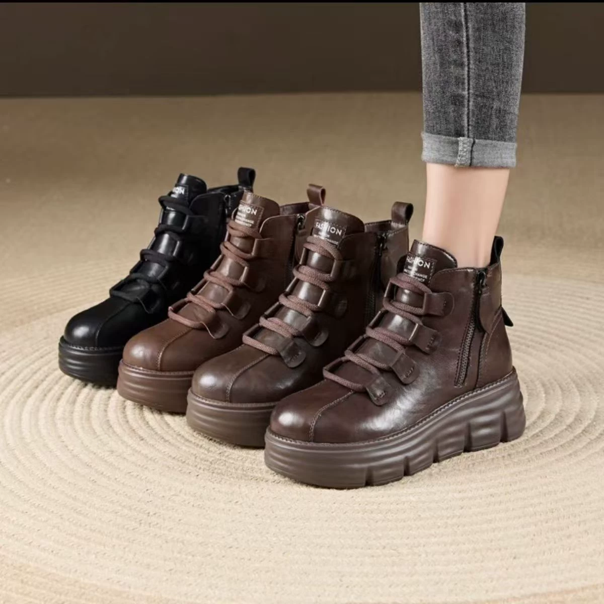 Английский стиль толстая подошва мода сапоги Martin мягкая подошва плюс бархатные водонепроницаемые короткие сапоги женские 2024 зимние новые модные кожаные сапоги