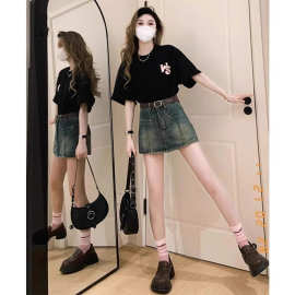 复古牛仔短裤女2026夏季新款高腰显瘦防走光设计感小个子辣妹裙裤