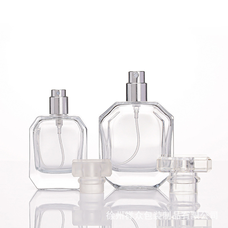 Botella de perfume exquisita de 30 ML en stock, muestra pequeña, cuadrada y de fondo grueso, viaje, bayoneta portátil, botella dividida, botella de vidrio en aerosol