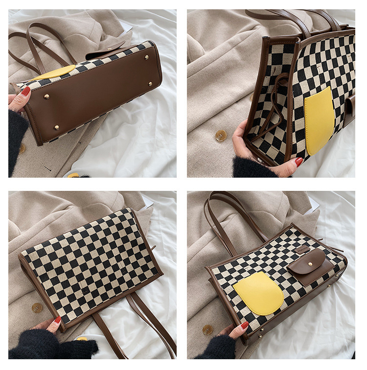 Hand-held Large-capacity Checkerboard Ladies Bag 2021 New Autumn And Winter One-shoulder Tote Bag display picture 15