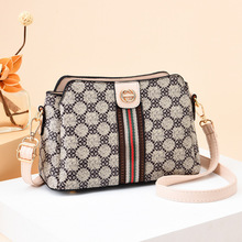 中年女包2024新款时尚复古小包韩版休闲妈妈包大容量单肩斜挎包潮