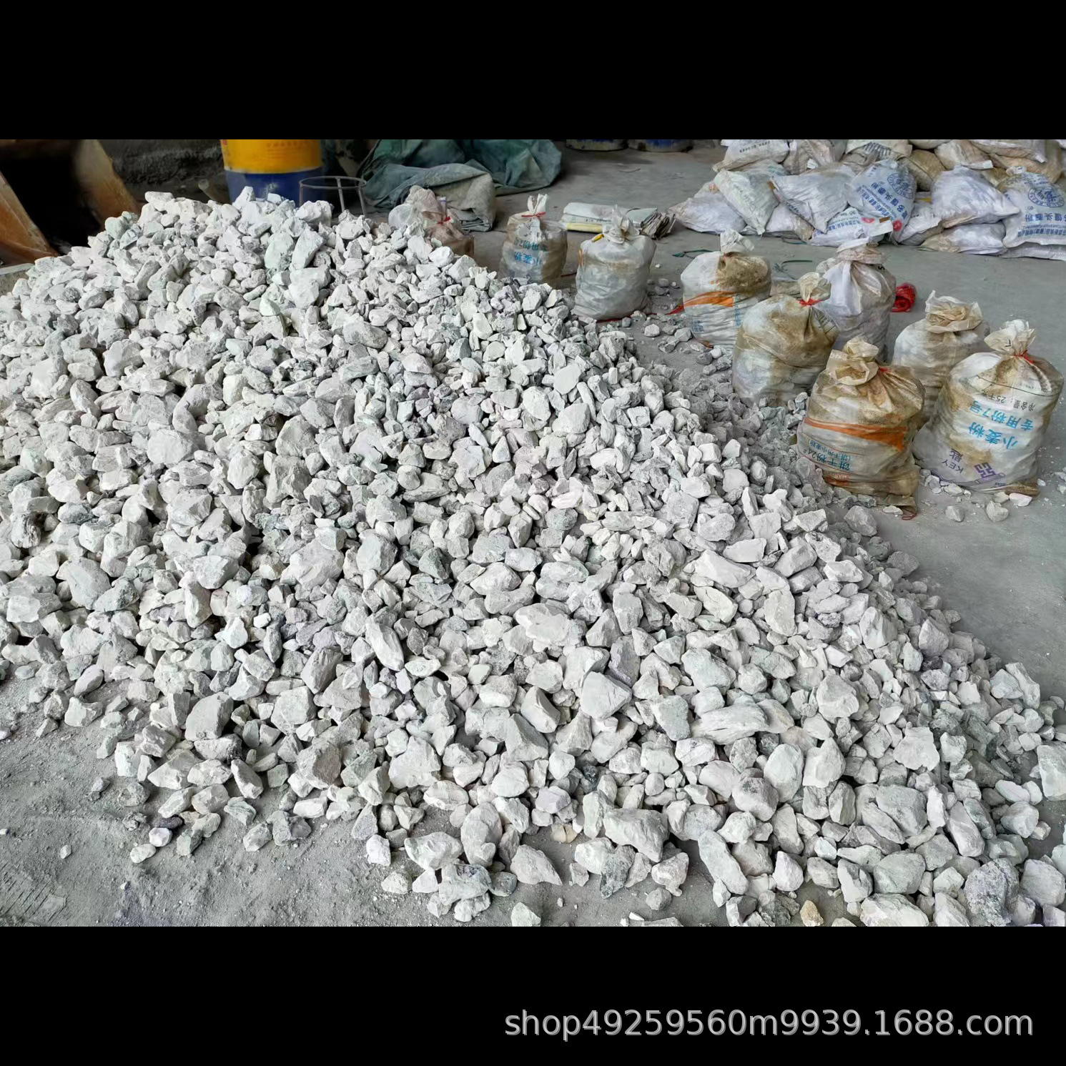 生石灰粉325目 石灰粉厂家熟石灰氢氧化钙价格 水处理氢氧化钙