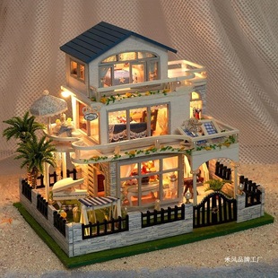 DIY Handmade Cabin Luxury House Building Block Model Toy Assembly Creative Kidsren's Birthday Gift for Boys and Girls