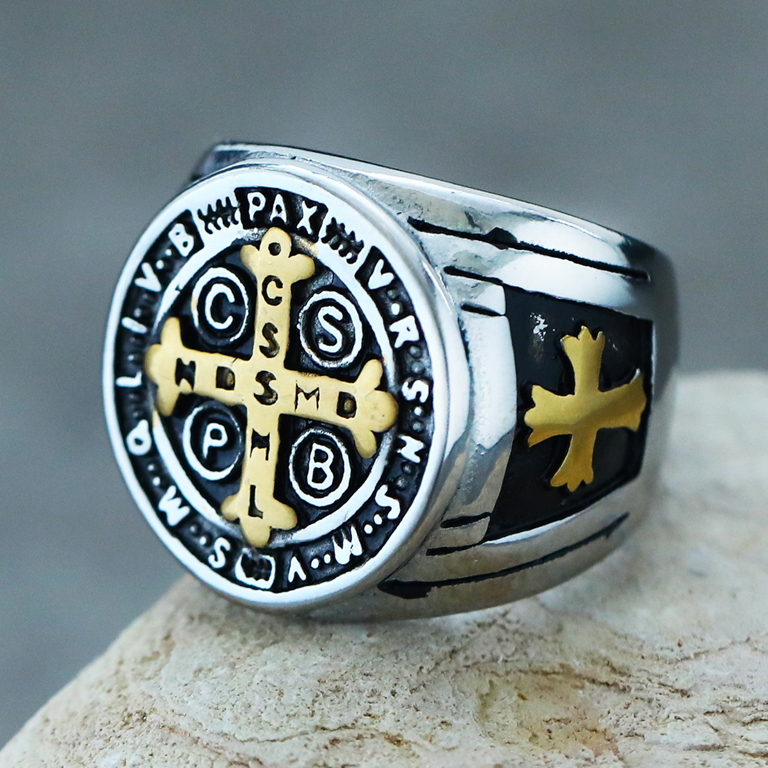 Selo de São Bento Cross Ring 5