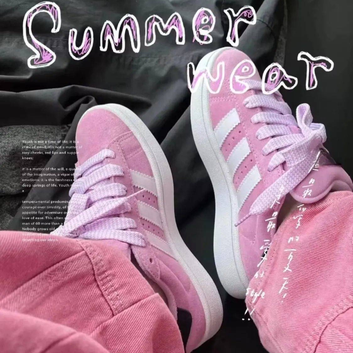 Zapatos de pan de la escuela secundaria lazos zapatos deportivos de altura baja zapatos antideslizantes zapatos de skate para mujeres rayas de color caramelo fondo grueso resistente al desgaste