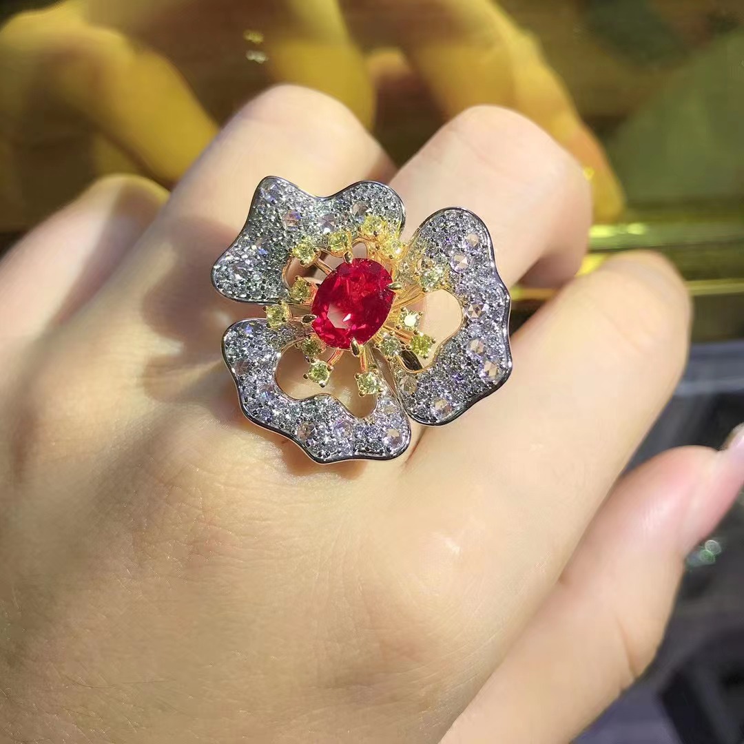 Oval cut cultivadas rubí anillo S925 incrustaciones de 2 quilates VVS nivel D color 3EX alto carbono diamante