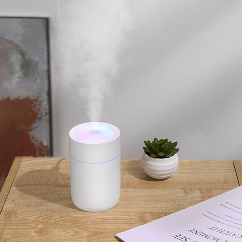 USB Air Humidifier Small Home Bedroom Portable Car Desktop Aromatherapy Humidifier Gift Wholesale