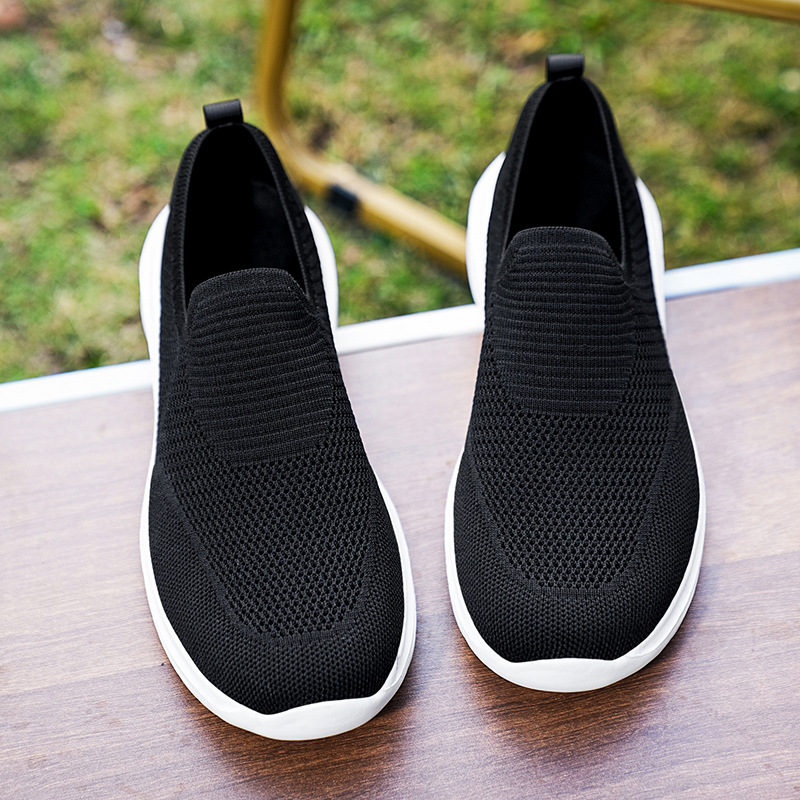 Zapatos de hombre de primavera de un pie de calzado de calzado ligero con suela suave zapatos de marcha transpirables zapatos de malla hueca cómodos zapatos de moda casuales