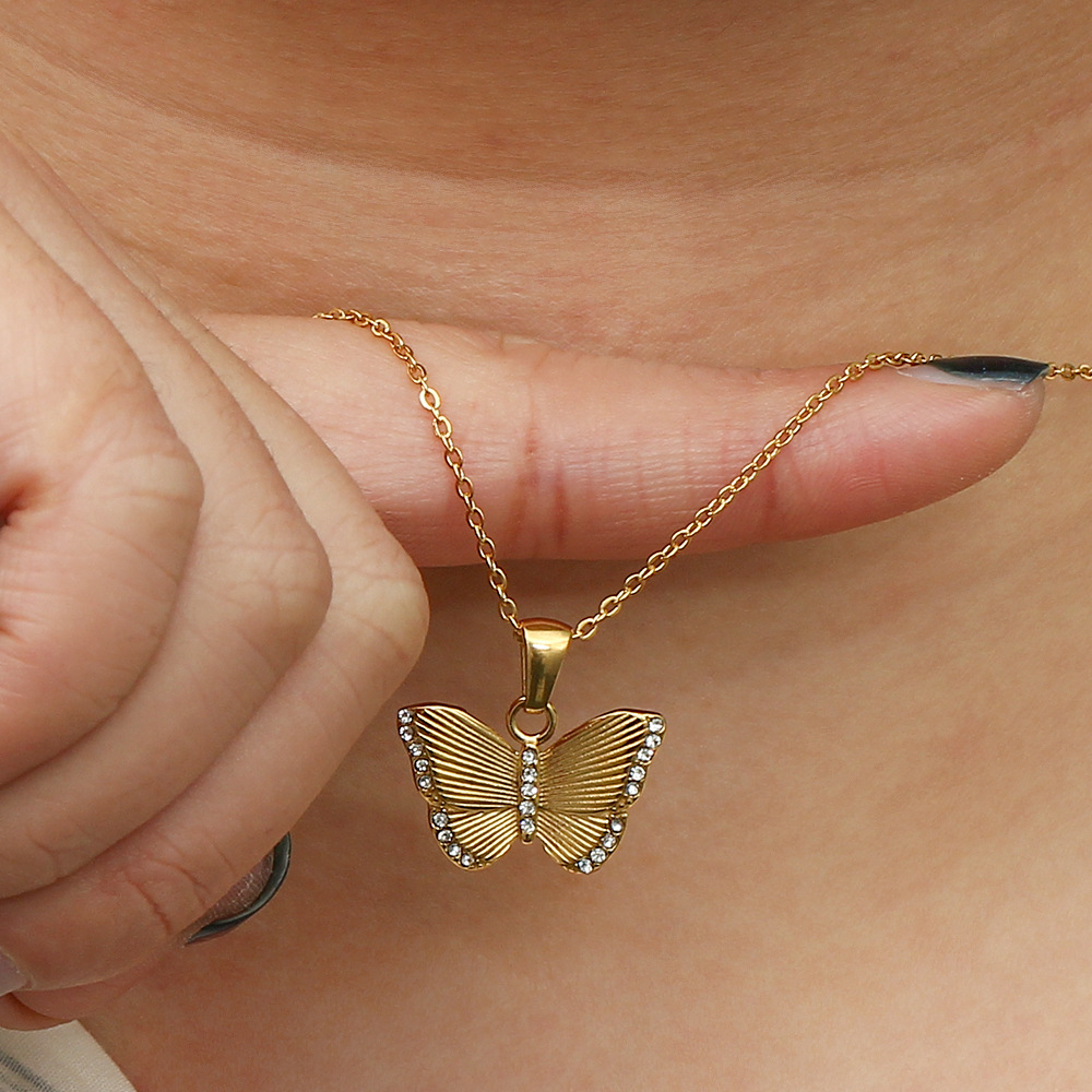 New Fashion 18K Gold Plated Inlaid Zirconium Butterfly Pendant Stainless Steel Necklace_colorza_6