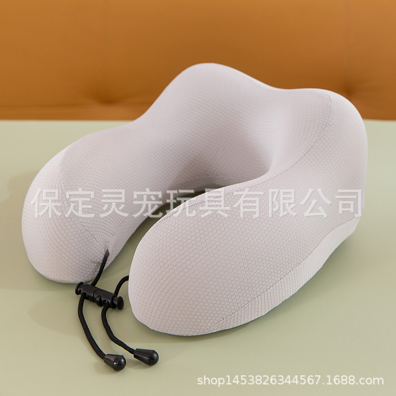 Almohada en forma de U de algodón con memoria de color sólido Almohada redonda para el cuello de viaje Almohada en forma de U de algodón con memoria cabeza con logotipo impreso al por mayor image 10