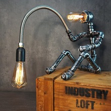 创意复古工业风灯饰朋克铁管台灯水管机器人礼物咖啡酒吧装饰摆件