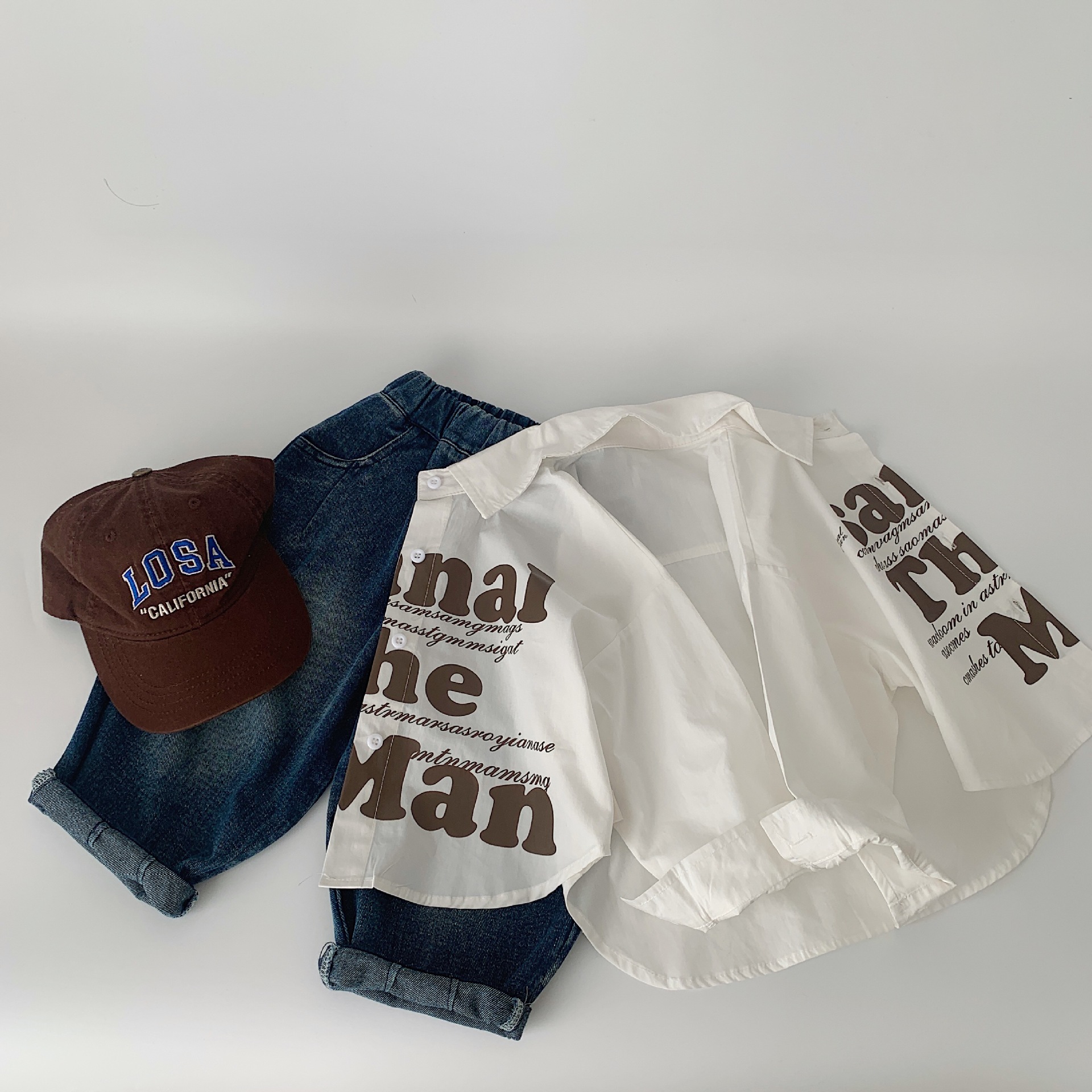 Maibao camisa de los niños 2024 primavera nuevos niños y niñas carta camisa solapa superior cardigan abrigo moda