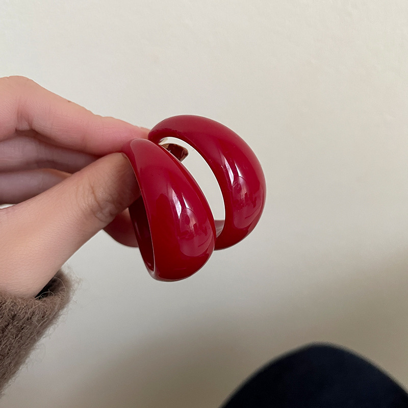 香港スタイルのレトロなシルバー針アクリル C 字型イヤリング女性のファッションライト高級ハイエンドイヤリングデザインニッチイヤリング|undefined