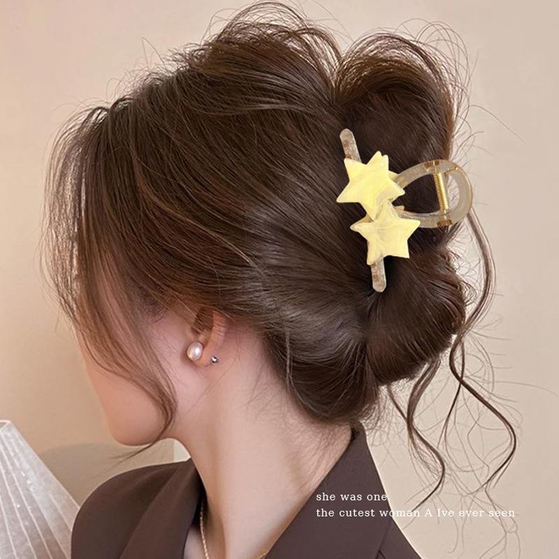 Clip de dibujos animados lindos y interesantes para mujeres 2025 nuevo estilo de alto nivel de tiburón clip de cabello clip de cabello de cabeza