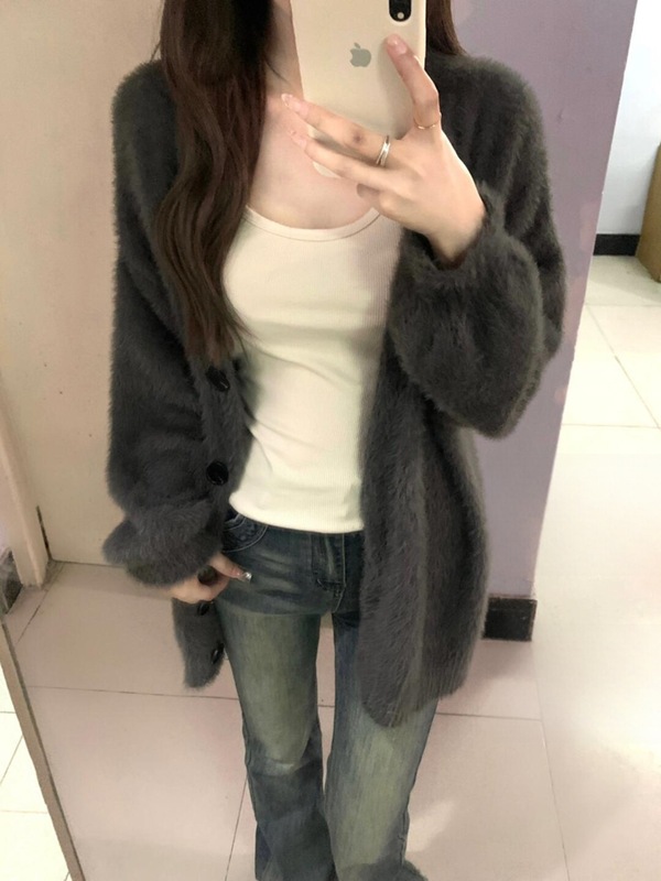慵懒风时尚貂绒软糯毛衣女外套秋季新款宽松纯色v领针织开衫上衣|undefined