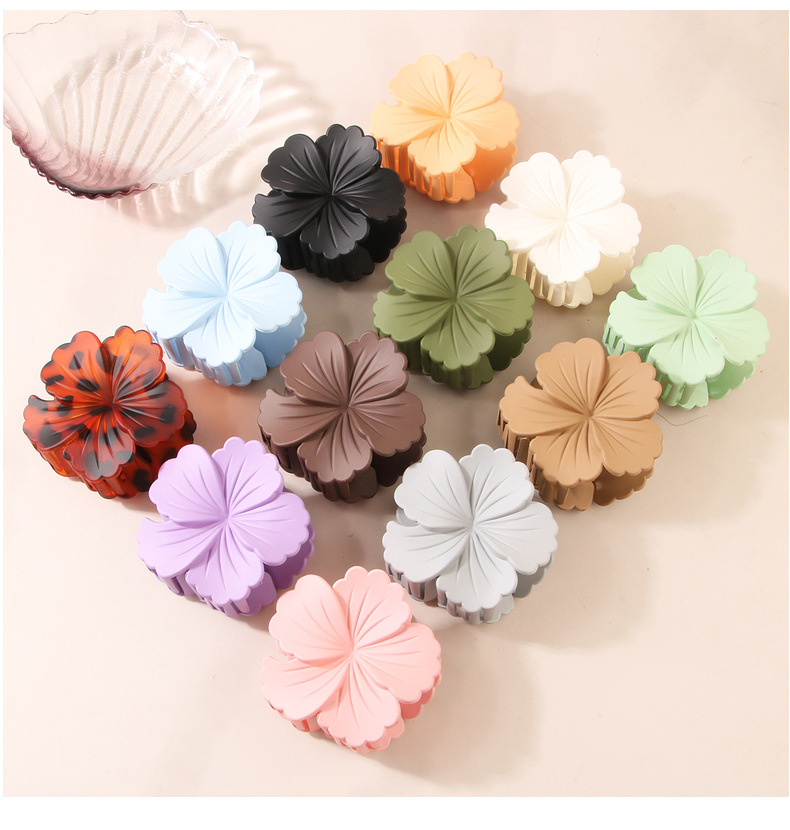 52g Weight Hair Claws Hair Accessories Type 1 Piece Quantity Sweet Women's Plumeria Plastic Stoving Varnish Hair Claws