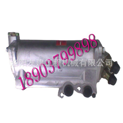 中国一拖东方红YZ14G压路机配件机油冷却器