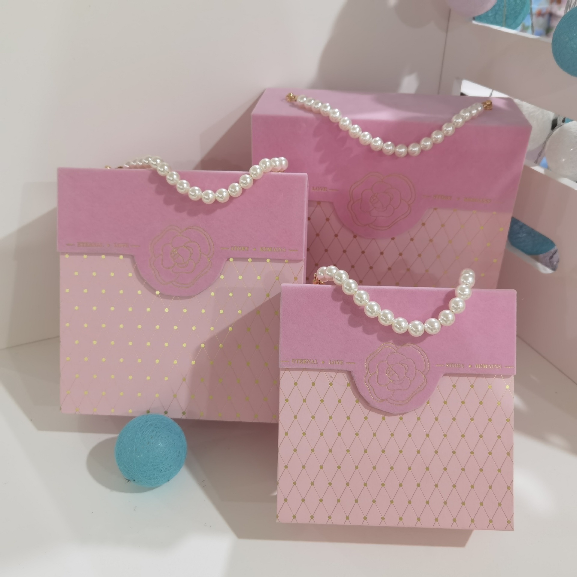 新款山茶花Ins手提喜糖盒伴娘伴手礼网红礼品礼品盒花束