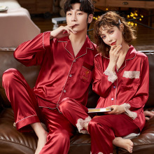 �z�IŮ��c�Y����H˯�±��z�L�䴺����д�a�tɫ�Ҿӷ��ɼ����b