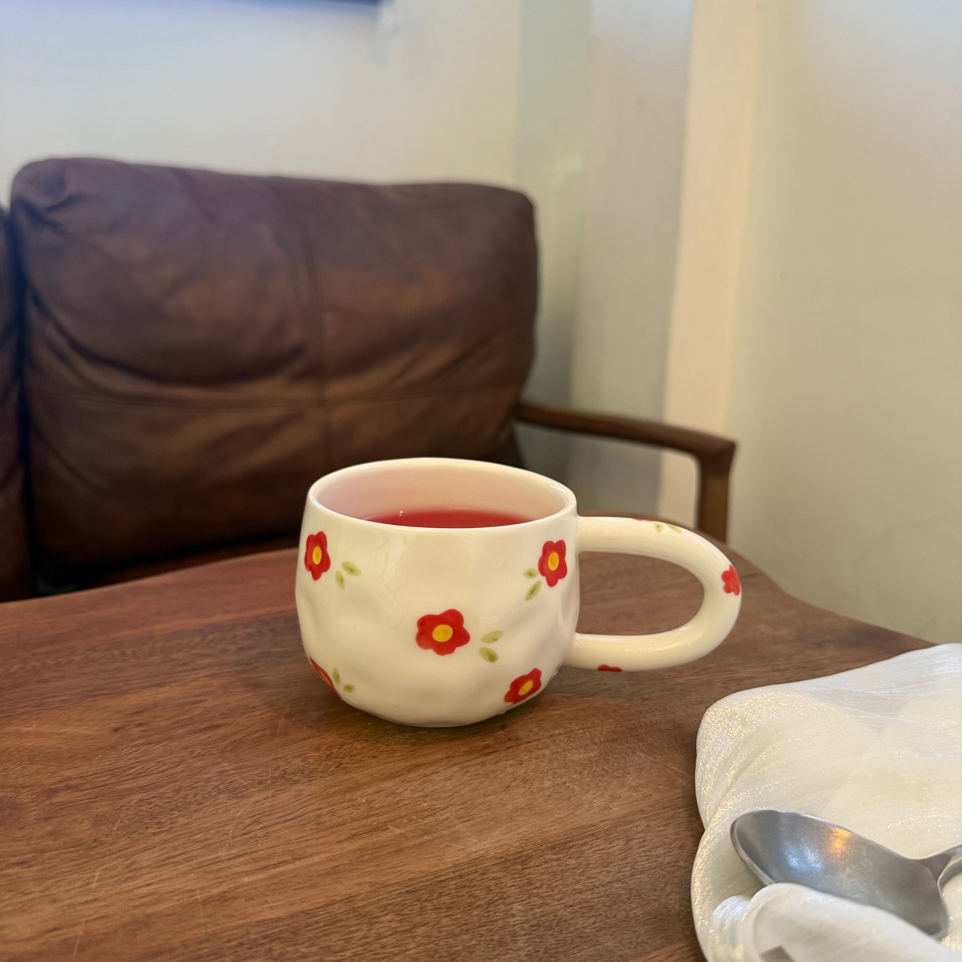 Navidad francesa retro pinza de mano pura pintada a mano taza de café de cerámica plato de alto valor plato de postre de té de la tarde