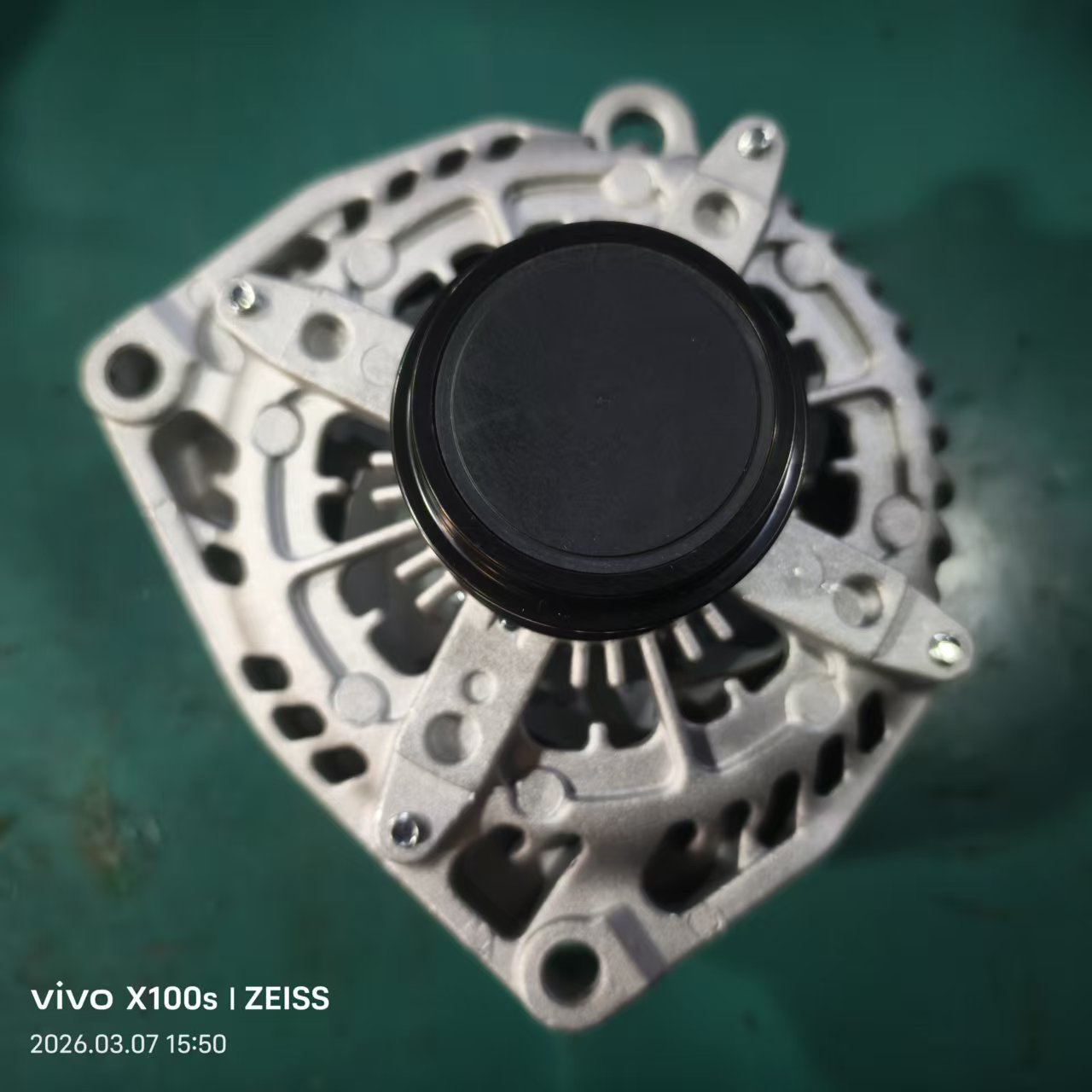 Original Quality Enlarged Automotive Alternator Assembly Suitable for Chevrolet Pickup Truck Oe84143540