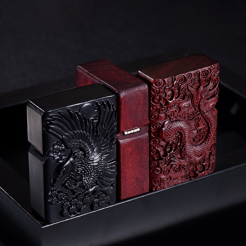 Title 8, Encendedor Kerosene Serie Boss Sandalwood con C...