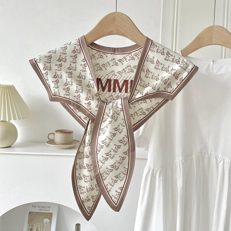 Chessboard Chal exterior de protección solar a cuadros de primavera y verano para mujer delgada Protección decorativa del cuello bufanda pequeña chaleco collar falso bufanda pequeña