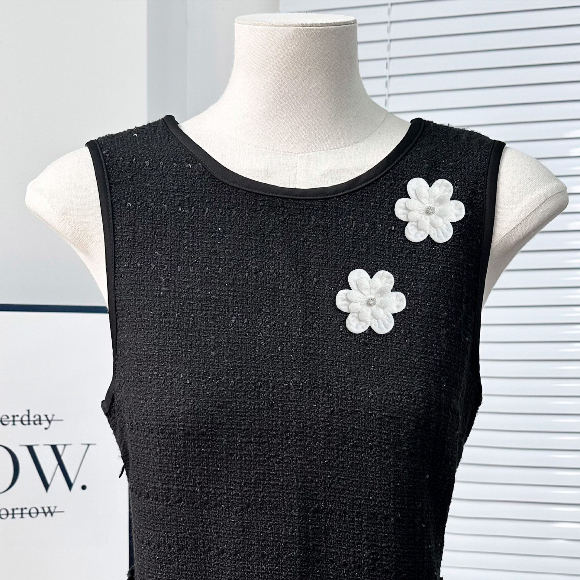 Requisito tela blanca estereoscópico flor de diamante decoración ropa bolsas zapatos sombreros joyas para el cabello artefactos decorativos universales image 5