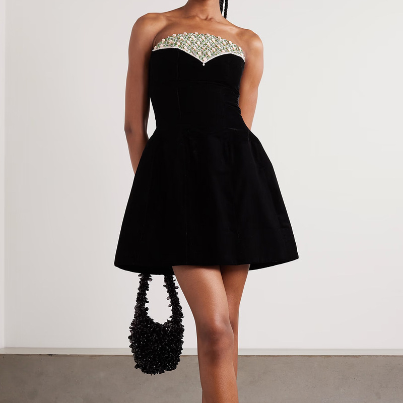 Nanyou fashion luxury high-end women's clothing wholesale fashion European New beaded chest-wrapped velvet mini dress