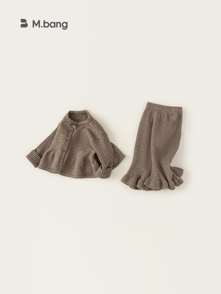 Yubao ropa infantil para niñas primavera y otoño dulce arco jersey cardigan pantalones de lana de cuerno dos piezas
