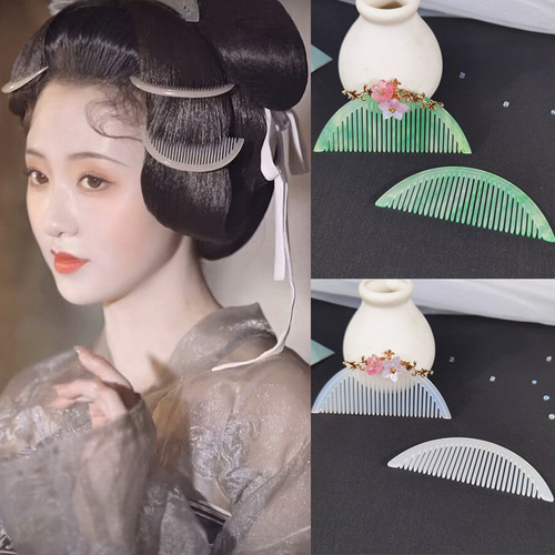 Acetic Acid Imitation Jade Hair Comb, Ancient Moon-Shaped Hair Accessory, Everyday Wearable, Lightweight, Blends with Temples, Hairpin Style Hanfu Hair Accessory