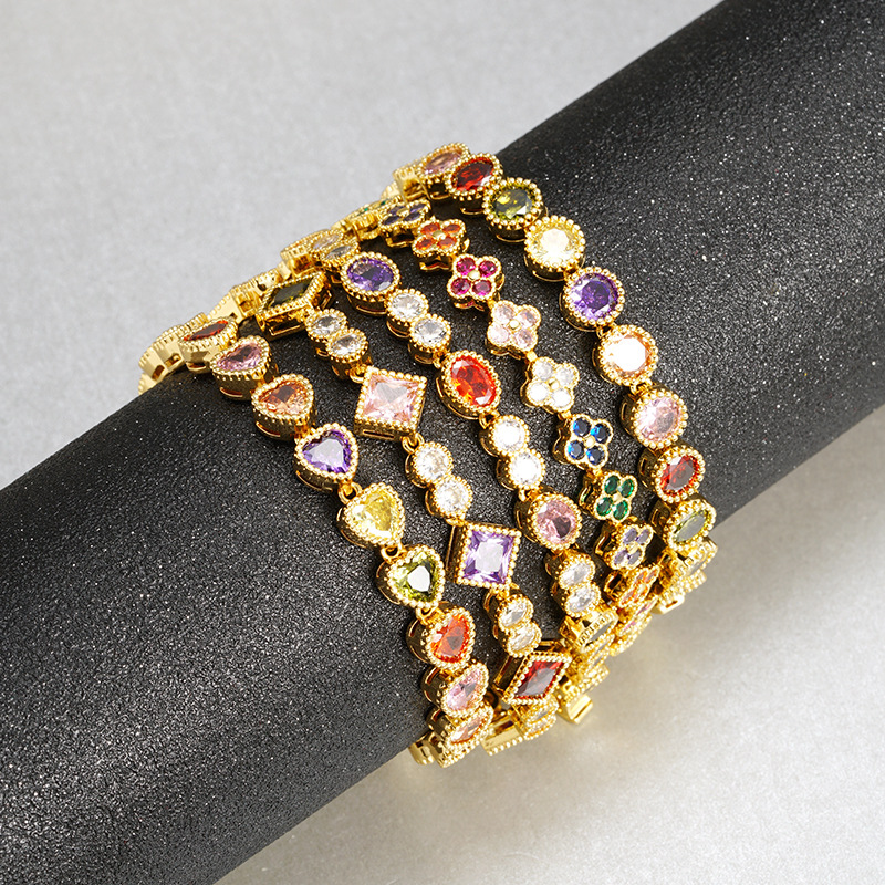 Brazalete de oro de arena transfronteriza galvanizado de oro de 18 quilates, flores de cuatro hojas, brazalete cuadrada redonda, joyería de lujo al por mayor