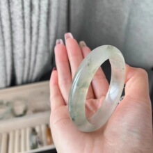 新疆天山翠冰翠独山玉金丝玉正圈贵妃镯手镯冰飘花翡翠玉镯子