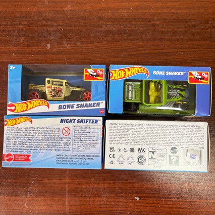 Hot Wheels Track Transporter Series Bfm60 Puka Small Sports Car 1:43 Pull-Back Model Boy's Toy