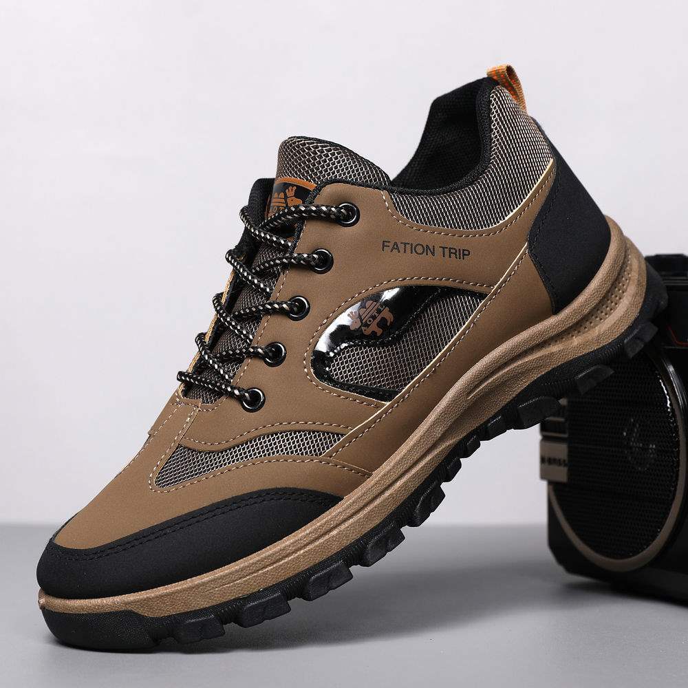 ShoeGlobe Construction Site Outdoor Middle-Aged And Elderly Sports Shoes Mountaineering Men's Wear-Resistant Waterproof Anti-Slip_voghion.com