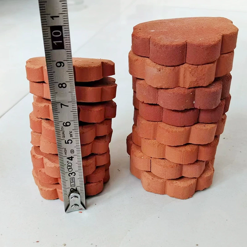 Лепестки сливы