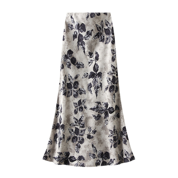 Fashionable retro skirt