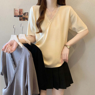 2025 New Summer Style V Neck Spliced ​​Lace Loose and Versatile Knitted Knitwear Women's Large Size Breathable Casual Top
