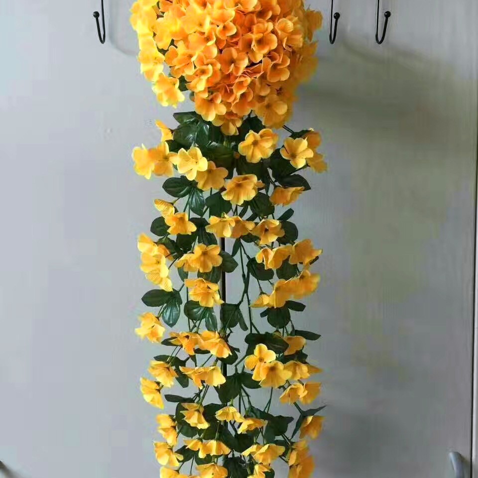 Violeta artificial colgante de pared flor Vine boda casa balcón decoración de interiores flor falsa violeta tela de seda lámpara de calle Flor falsa