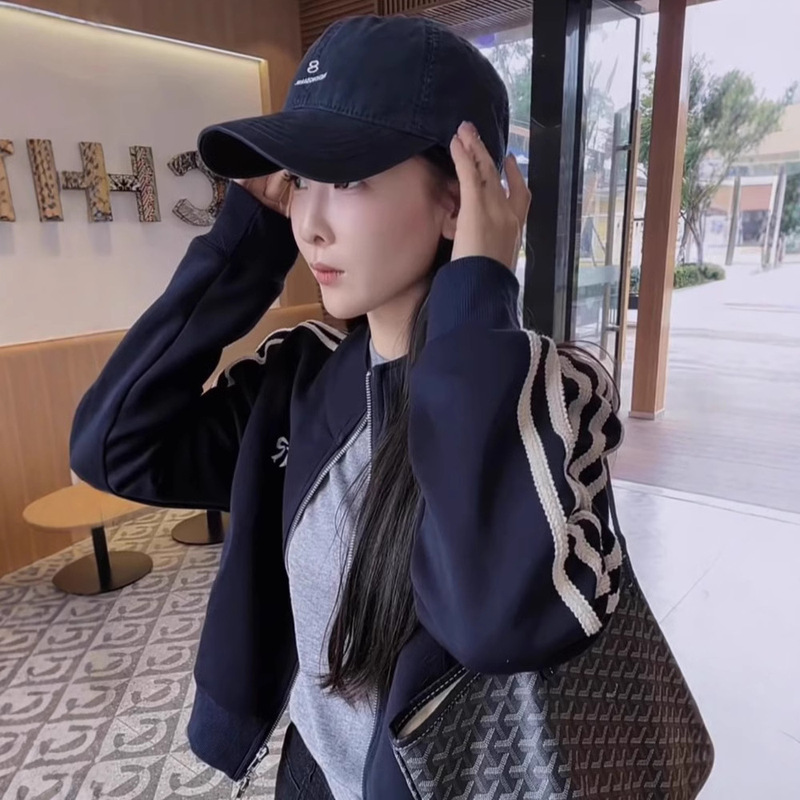 Explosions small short baseball uniform sweater coat women's 2025 spring new casual fashion popular jacket top