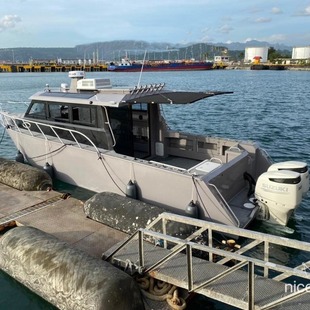 Factory direct supply aluminum alloy fishing boat private yacht sea fishing boat can be equipped with external machine leisure boat offshore fishing boat
