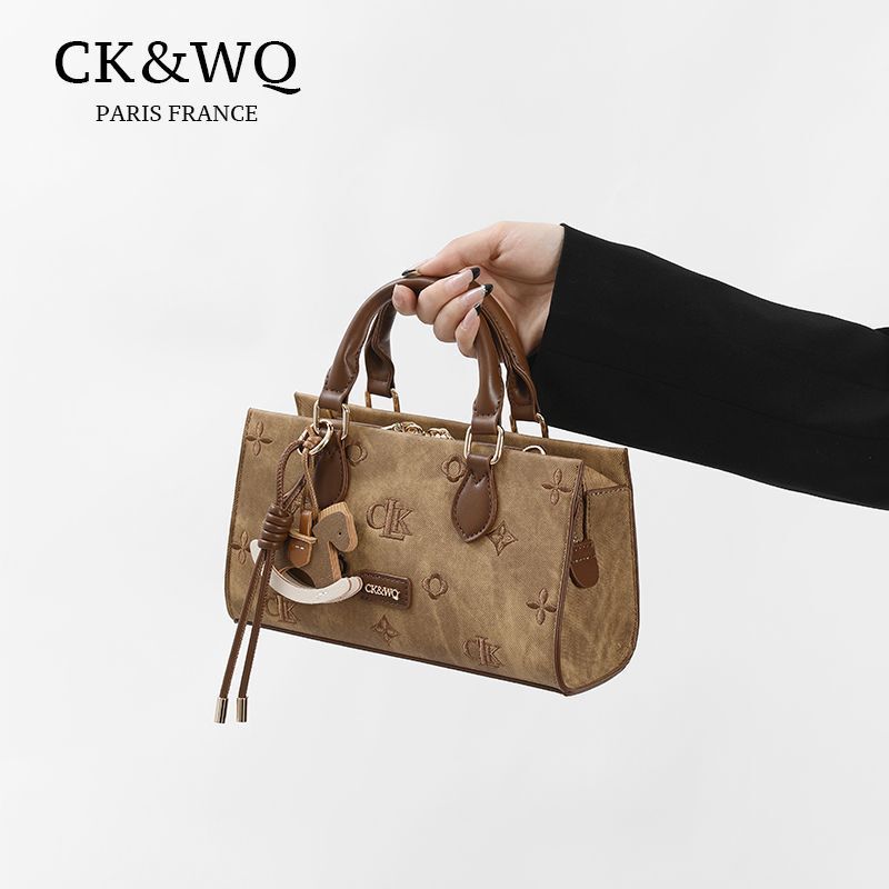 CK&WQ/2025 Autumn/Winter New Versatile Exquisite Fashion Embroidered Handbag High-Quality Textured Shoulder Crossbody Bag CK&WQ/2025 Autumn/Winter New Versatile Exquisite Fashion Embroidered Handbag High-Quality Textured Shoulder Crossbody Bag