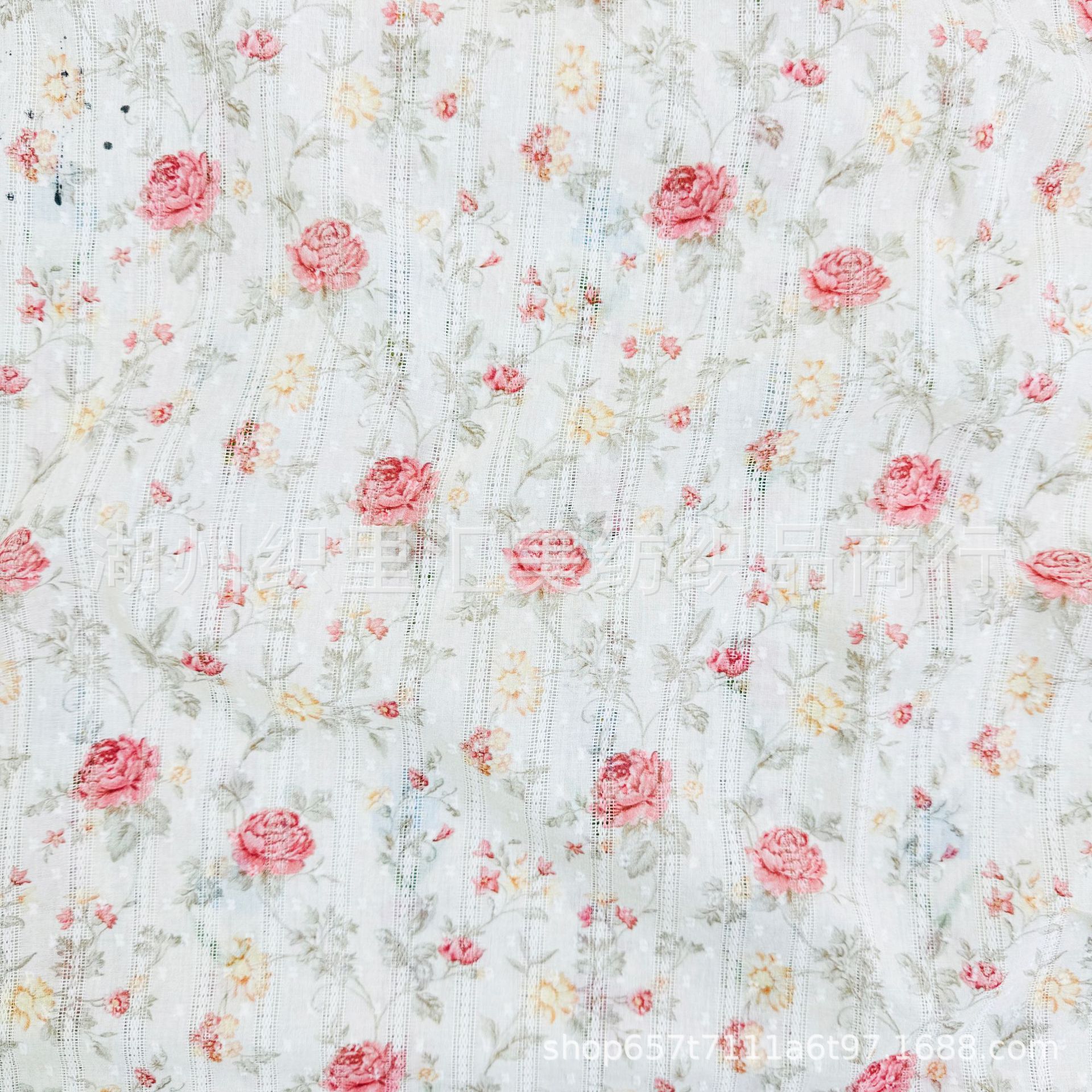 全棉剪花平纹数码印花面料纯棉布料童装女装鞋服箱包手袋方巾府绸