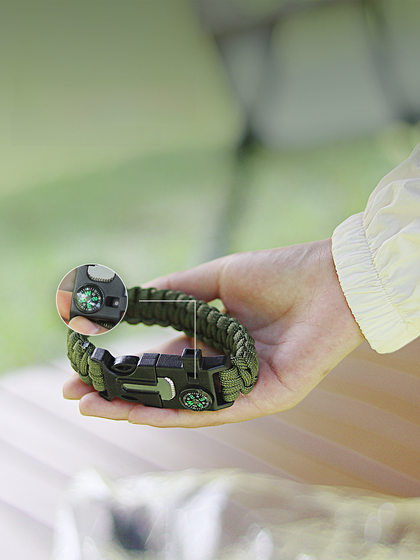 Outdoor Bracelet Bracelet Woven Bracelet Multifunctional Seven-core Umbrella Rope Survival Bracelet Wolf Warriors Five-in-One Hiking