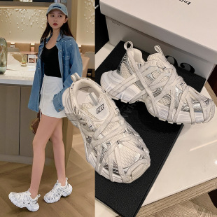 Couple Style Distressed Dirty Shoes Spider-Man Thick-Soled Dad Shoes for Women 2025 Spring Catwalk New Heightening Sneakers