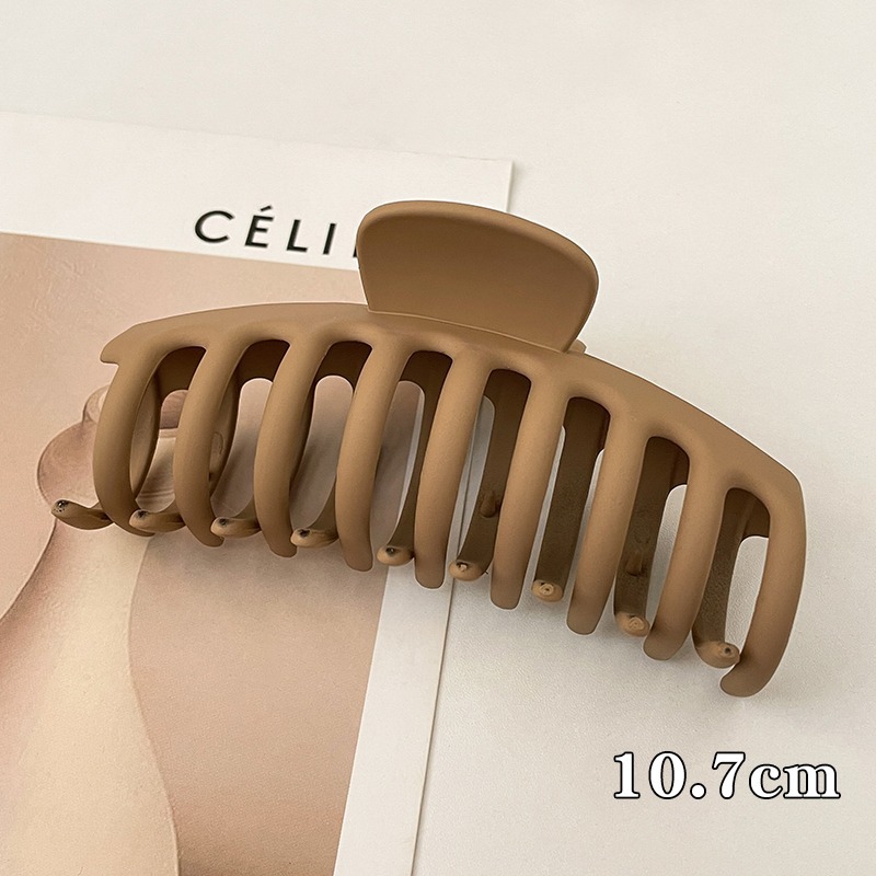 용골 다크 브라운