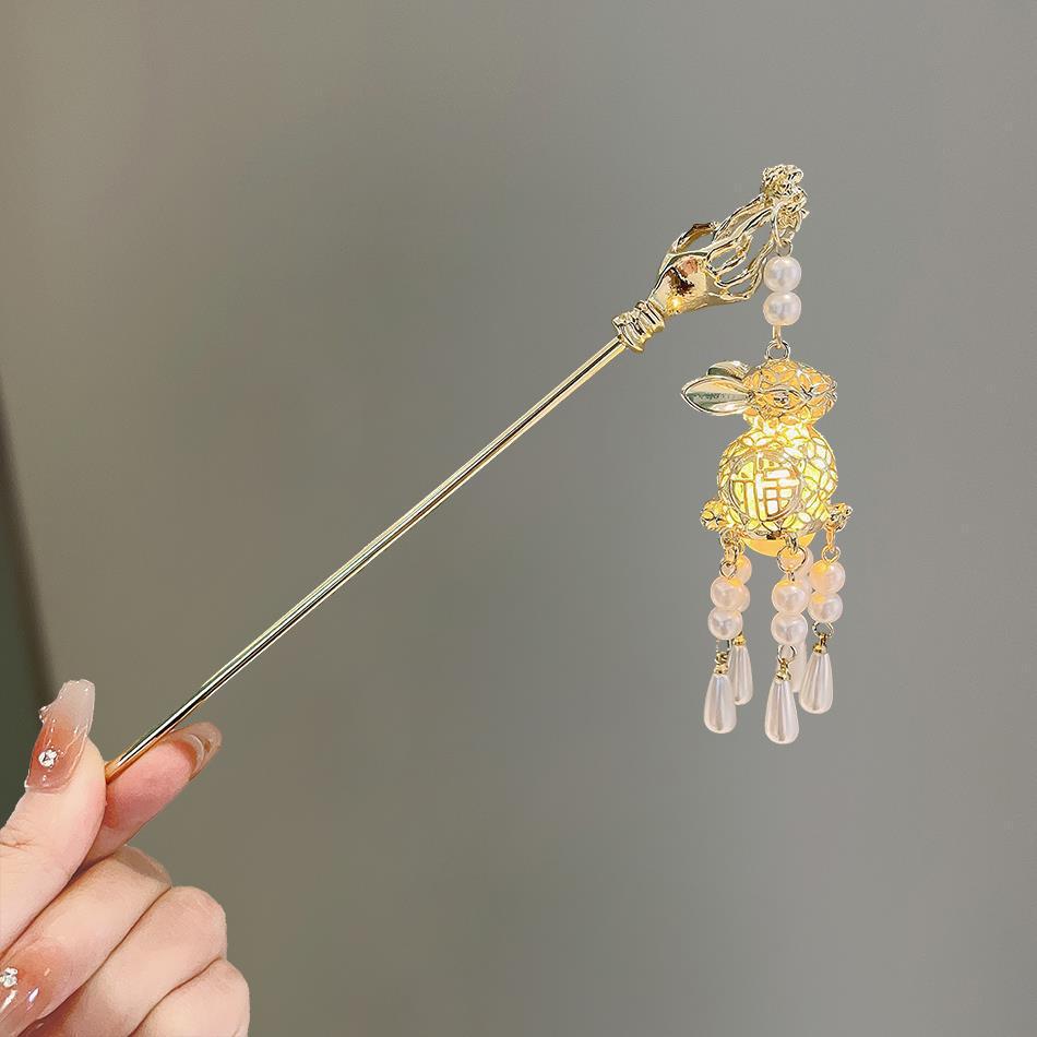 Horquilla de abanico nuevo estilo chino retro de alta gama placa de metal horquilla de pelo Hanfu cheongsam horquilla horquilla accesorios para el cabello femenino