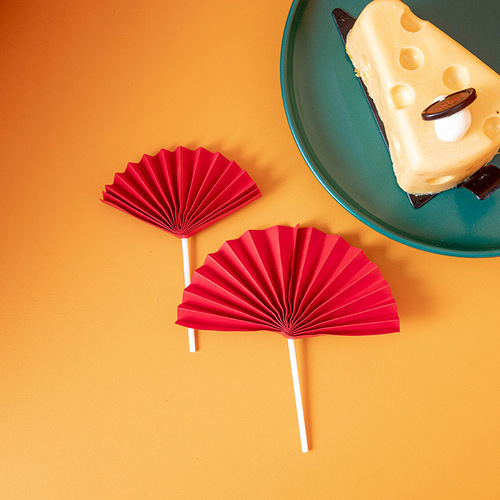 Manufacturer wholesale cake decoration ornaments folding fan leaf cake insert red festive fan cake insert